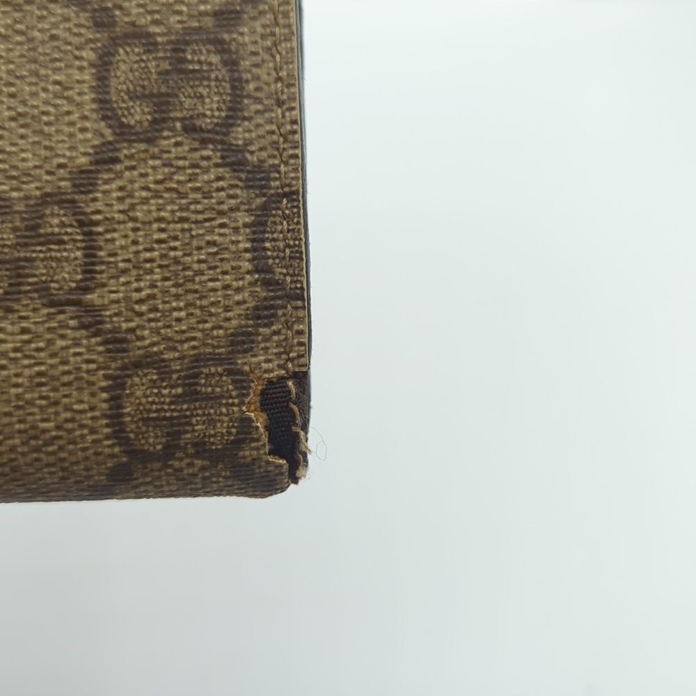 Gucci Tan and Brown Monogram Wallet - Picture 14 of 14